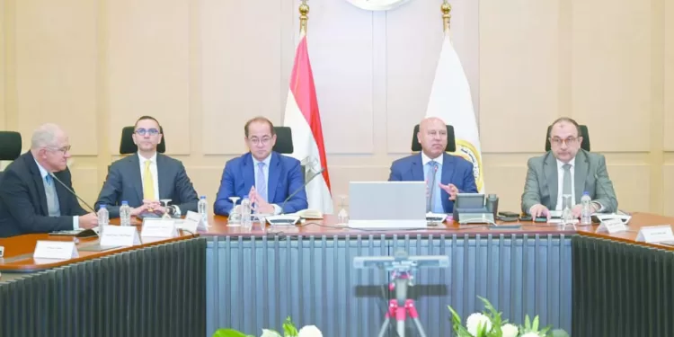 توطين صناعة ومستلزمات الغزل والنسيج والملابس الجاهزة 1 - جريدة الجمهورية بيراميدز يواجه الجونة.. وبتروجت يصطدم بـ«مودرن»