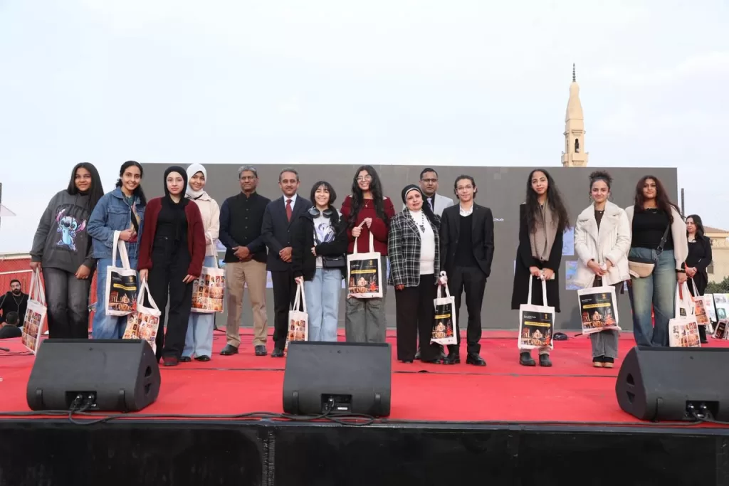 في حفل جوائز «لمحات من الهند».. وزير الدولة للشؤون الخارجية الهندي يشيد بإبداع أطفال مصر 4 - جريدة الجمهورية WhatsApp Image 2026 01 21 at 10.26.42 PM 1 - جريدة الجمهورية