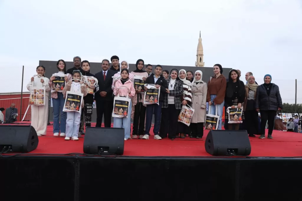 في حفل جوائز «لمحات من الهند».. وزير الدولة للشؤون الخارجية الهندي يشيد بإبداع أطفال مصر 5 - جريدة الجمهورية WhatsApp Image 2026 01 21 at 10.26.43 PM 2 - جريدة الجمهورية