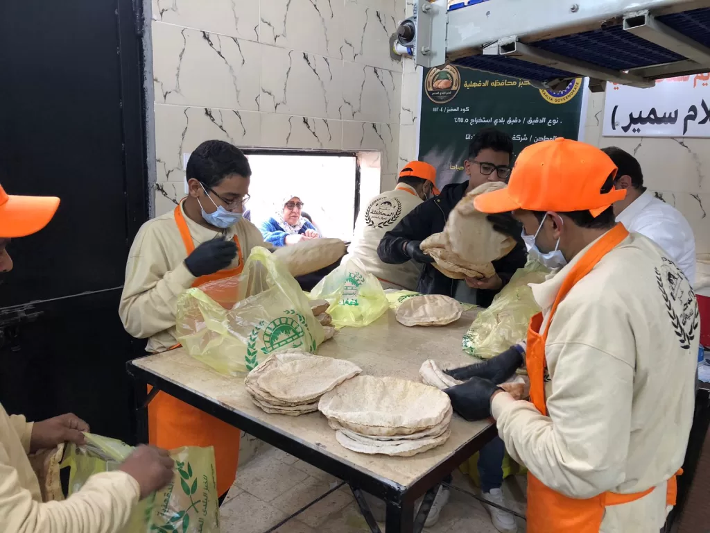 محافظ الدقهلية يشهد تشغيل مخبز المحافظة الكبير بالمنصورة 2 - جريدة الجمهورية WhatsApp Image 2026 01 21 at 4.33.10 PM - جريدة الجمهورية