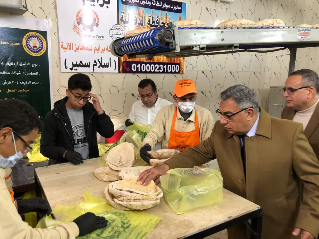 محافظ الدقهلية يشهد تشغيل مخبز المحافظة الكبير بالمنصورة 7 - جريدة الجمهورية WhatsApp Image 2026 01 21 at 4.33.12 PM - جريدة الجمهورية