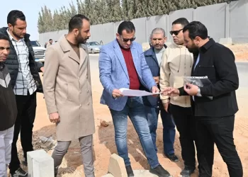 رئيس جهاز العاشر يتابع تطوير المناطق الصناعية