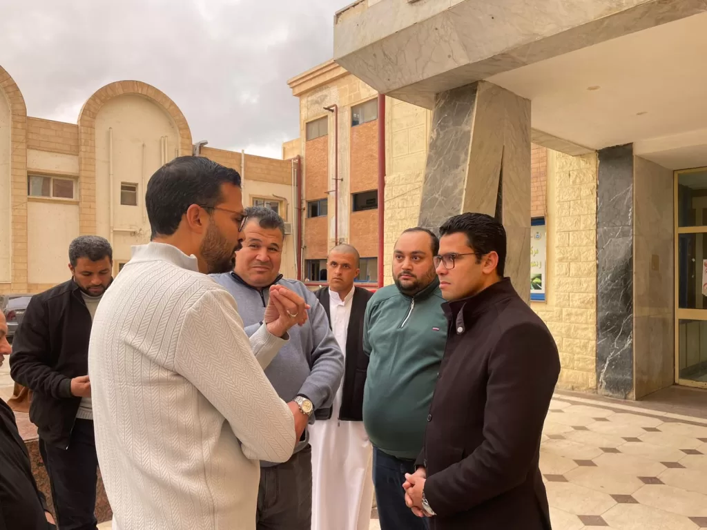 نائب محافظ مطروح يُتابع ميدانيًا الخدمات الطبية بالمستشفى العام ومركز القلب 6 - جريدة الجمهورية WhatsApp Image 2026 01 21 at 9.33.02 AM 1 - جريدة الجمهورية