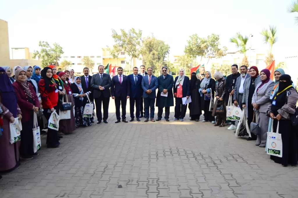 اللجنة الوطنية المصرية لليونسكو تعقد ورشتي عمل حول تطبيق أدوات واستراتيجيات التعليم الأخضر 2 - جريدة الجمهورية WhatsApp Image 2026 01 22 at 1.42.59 PM - جريدة الجمهورية