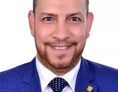 قراءة في كتاب الدكتور محمد رمضان عقل: «المخاطر المصرفية».. موازنة تحليلية بين البنوك الإسلامية والتقليدية