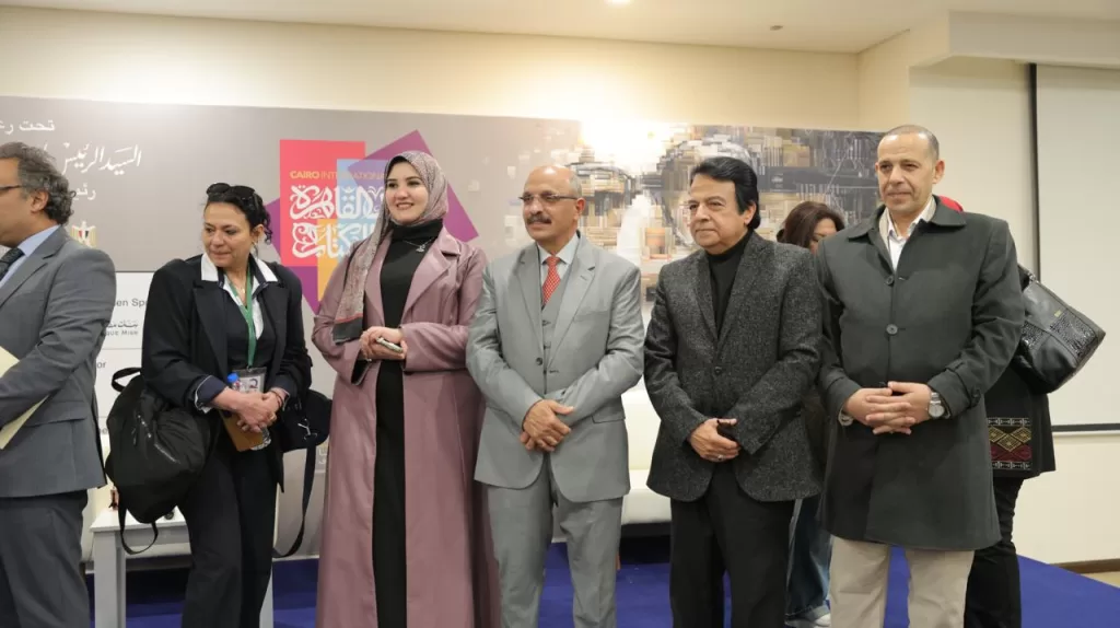 في 6 مجلدات و3 آلاف صفحة.. مناقشة «موسوعة الأديان» للخشت بمعرض الكتاب وسط حضور أكاديمي لافت 6 - جريدة الجمهورية WhatsApp Image 2026 01 23 at 10.42.54 AM - جريدة الجمهورية