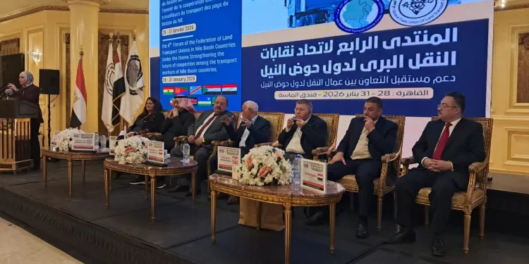 الجمل والمطيري والدوكار يُطلقون إشارة البدء لبناء شراكات «النقل البري» لنقابات دول حوض النيل
