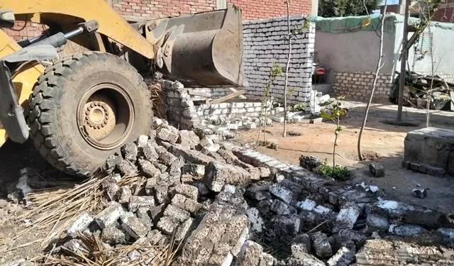 إزالة 7 حالات تعدٍ على أملاك الدولة بالشرقية 1 - جريدة الجمهورية إزالة 7 حالات تعدٍ على أملاك الدولة بالشرقية