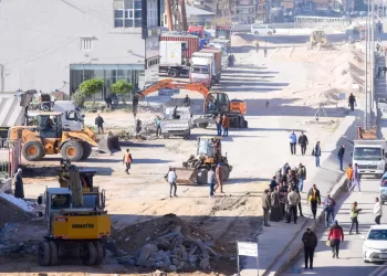 استعدادًا لتوسعة محور حيوي غرب الإسكندرية.. إزالة مخالفات وتطوير شامل بطريق مطروح 4 - جريدة الجمهورية استعدادًا لتوسعة محور حيوي غرب الإسكندرية.. إزالة مخالفات وتطوير شامل بطريق مطروح