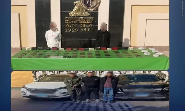 مصرع 5 بلطجية هاربين من «المؤبد» بعد معركة بـ«الآلي».. سقطوا داخل جحورهم بشحنة «الكيف القاتل» وترسانة سلاح 1 - جريدة الجمهورية مصرع 5 بلطجية هاربين من «المؤبد» بعد معركة بـ«الآلي».. سقطوا داخل جحورهم بشحنة «الكيف القاتل» وترسانة سلاح