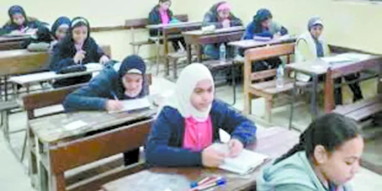 اليوم.. انطلاق امتحانات نصف العام  فى 62 ألف مدرسة