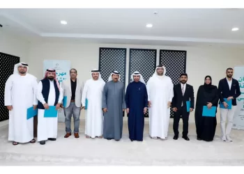 مهرجان الشارقة للشعر العربي يختتم فعالياته بقصائد تودع الضوء في مجلس كلباء الأدبي.