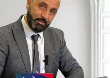 الكاتب الجزائري محمد جعفر المسجل باسمه.." هكتار الألم": نجيب محفوظ " ساحر الرواية" وعشت معه" بين القصرين " 2 - جريدة الجمهورية الكاتب الجزائري محمد جعفر المسجل باسمه..” هكتار الألم”: نجيب محفوظ ” ساحر الرواية” وعشت معه” بين القصرين “