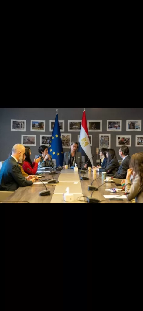 سفيرة الاتحاد الأوروبي تبحث مع سفراء النوايا الحسنة سبل تعزيز الشراكة التنموية في مصر 2 - جريدة الجمهورية عععععع - جريدة الجمهورية