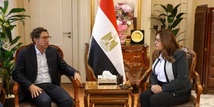 التنمية المحلية والبيئة: تحويل الأراضي الفضاء إلى متنفسات آمنة ومساحات خضراء للمواطنين 1 - جريدة الجمهورية التنمية المحلية والبيئة: تحويل الأراضي الفضاء إلى متنفسات آمنة ومساحات خضراء للمواطنين