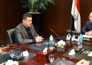 الهيئة العامة للاستثمار تبحث إجراءات تشغيل مشروع «فوسكور» لتركيز الفوسفات بقنا