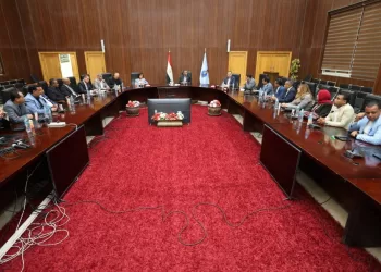 محافظ البحر الأحمر في لقائه الأول بالصحفيين: توطيد قنوات الاتصال مع الإعلام كونه «العين الراصدة» للشارع 2 - جريدة الجمهورية محافظ البحر الأحمر في لقائه الأول بالصحفيين: توطيد قنوات الاتصال مع الإعلام كونه «العين الراصدة» للشارع