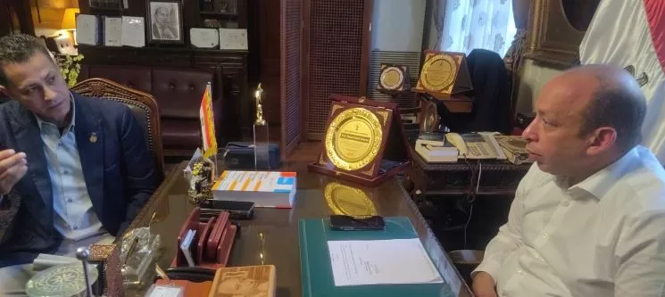 عميد «قصر العيني» في حوار شامل لـ«الجمهورية»: مستشفياتنا تستقبل 2.5 مليون مريض سنويًا 8 - جريدة الجمهورية 14 15 - جريدة الجمهورية