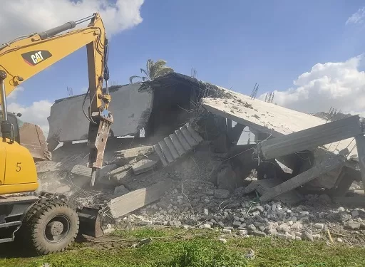 إزالة 15 حالة تعدى على أملاك الدولة فى 7 مدن بالشرقية