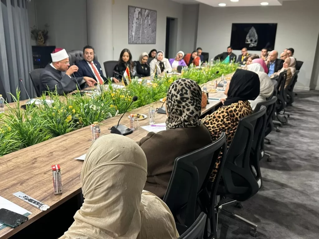 النائب «باسل عادل» يترأس ندوة حزبية لاستقبال شهر رمضان المبارك 3 - جريدة الجمهورية 2 100 - جريدة الجمهورية