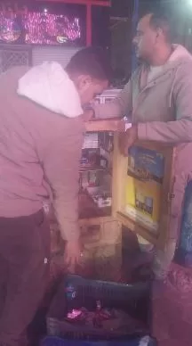 حملات مكبرة لملاحقة تجار الألعاب النارية والسجائر العشوائية بمطروح 3 - جريدة الجمهورية 2 107 - جريدة الجمهورية