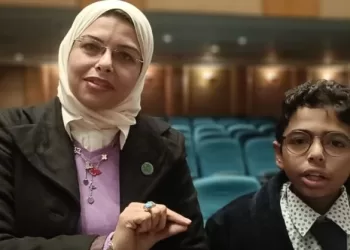 علي عبدالله.. «المخترع الصغير» يطوع التكنولوجيا لخدمة البيئة ويحلم بالدكتوراه الفخرية