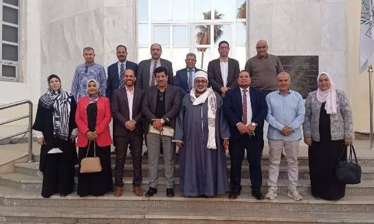 لجنة تعليم «أمناء العاشر» تضع ضوابط صارمة للقبول بالمدارس.. والاعتماد على «لغة الأرقام» لتطوير المنظومة 1 - جريدة الجمهورية لجنة تعليم «أمناء العاشر» تضع ضوابط صارمة للقبول بالمدارس.. والاعتماد على «لغة الأرقام» لتطوير المنظومة