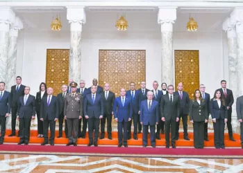 كفاءة الأداء ونقد الذات