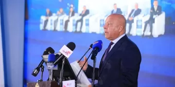 كامل الوزير: نتمنى عودة قناة السويس إلى طبيعتها.. ومتفائلون بجهود الفريق أسامة ربيع