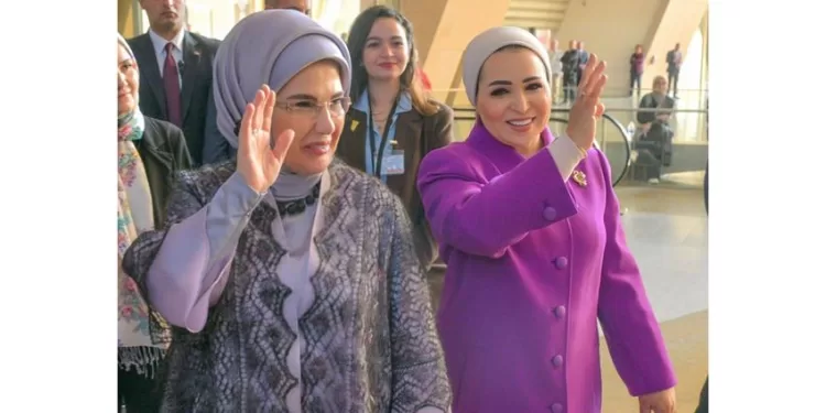 السيدة انتصار السيسي: سعدت بمرافقة أمينة أردوغان في جولة داخل أروقة المتحف المصري الكبير| صور