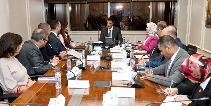 وزير الصناعة: مصر تمتلك مقومات استراتيجية لتصبح مركزاً إقليمياً لصناعة السيارات في الشرق الأوسط وأفريقيا 5 - جريدة الجمهورية 5 40 - جريدة الجمهورية