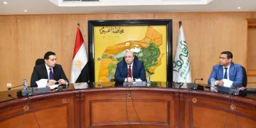 تكليفات حاسمة من محافظ الفيوم لرؤساء المدن: حماية أملاك الدولة والارتقاء بمنظومة النظافة وتسوية الطرق