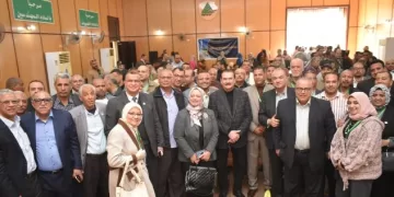 هاني ضاحي: دعم مهندسي المحافظات الحدودية أولوية.. وتطوير طريق «الداخلة/الخارجة» ركيزة للتنمية