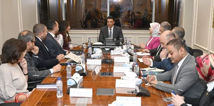 وزير الصناعة: مصر تمتلك مقومات استراتيجية لتصبح مركزاً إقليمياً لصناعة السيارات في الشرق الأوسط وأفريقيا 1 - جريدة الجمهورية وزير الصناعة: مصر تمتلك مقومات استراتيجية لتصبح مركزاً إقليمياً لصناعة السيارات في الشرق الأوسط وأفريقيا