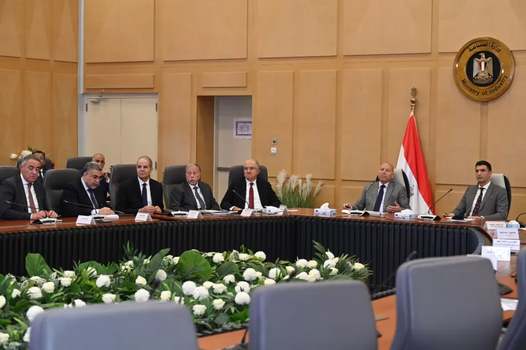 8 PM 1 - جريدة الجمهورية