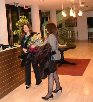 «رانيا يحيى» تختتم عامًا حافلاً بالفعاليات وتسلم القيادة لـ «رشا صالح» 9 - جريدة الجمهورية 9 12 - جريدة الجمهورية