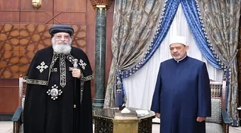 البابا تواضروس الثاني يطمئن هاتفيًا على صحة الإمام الأكبر شيخ الأزهر