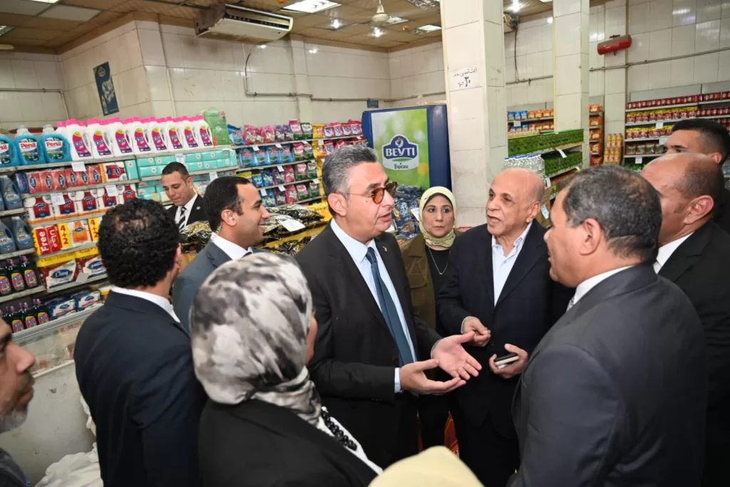 وزير التموين يتفقد أسواق القاهرة لمتابعة توافر السلع وضمان استقرار الأسعار 2 - جريدة الجمهورية WhatsApp Image 2026 02 02 at 1.49.29 PM 1 - جريدة الجمهورية