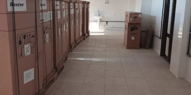 تعزيز خدمات الغسيل الكلوي بالبحيرة بتوريد 23 ماكينة حديثة