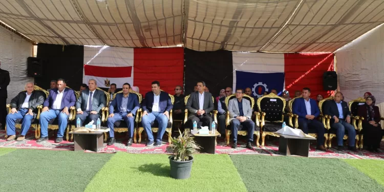 محافظ السويس يتابع جاهزية معدات حي فيصل ضمن خطة رفع كفاءة الأحياء