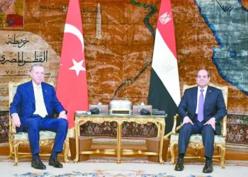 بيراميدز يخشى نزيف النقاط.. وسموحة ينافس الكبار