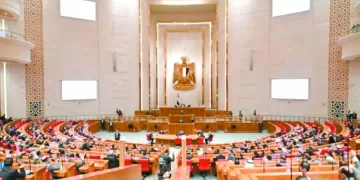 بيراميدز يخشى نزيف النقاط.. وسموحة ينافس الكبار