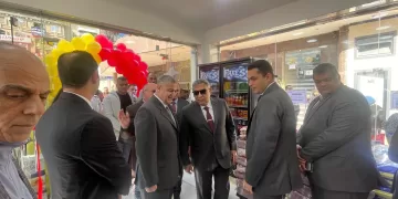 محافظ الدقهلية يفتتح منفذ “مستقبل مصر” لبيع السلع الغذائية بأسعار مخفضة