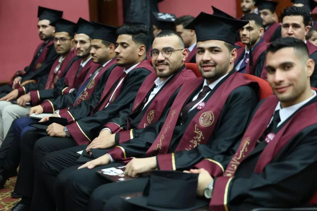 وكيل الأزهر في حفل تخرج «طب دمياط»: أنتم سفراء المنهج الأزهري.. وأوصيكم بالرحمة والصدق في مداواة آلام الناس 3 - جريدة الجمهورية WhatsApp Image 2026 02 05 at 5.59.48 PM - جريدة الجمهورية