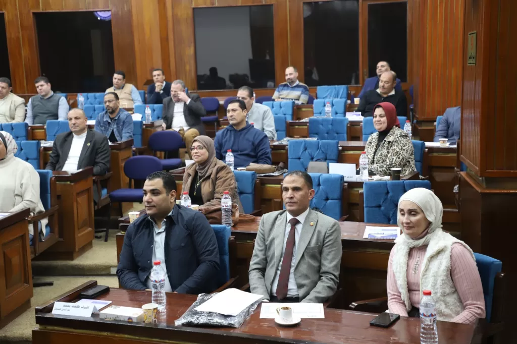 صابر يشهد ختام برنامج «تخطيط وتنمية المسار الوظيفي» بالنقابة العامة للبترول 2 - جريدة الجمهورية WhatsApp Image 2026 02 06 at 5.03.35 PM - جريدة الجمهورية