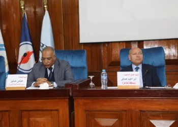 جلسة تقييم الأثر البيئي لمشروع إحلال وتجديد خط مازوت «مسطرد – التبين»