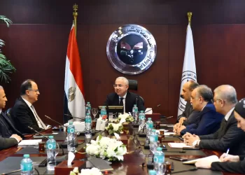 «رئيس هيئة الاستثمار»: ملتزمون بتذليل التحديات أمام المستثمرين