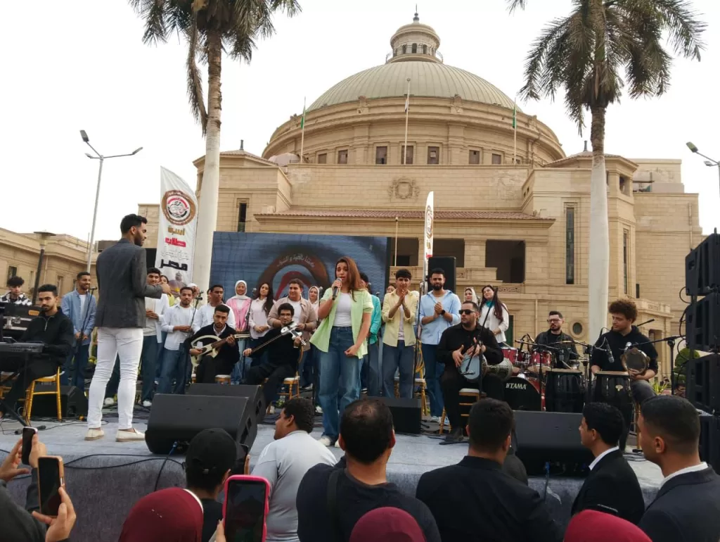 بين الفن والعلم.. هكذا استقبلت جامعة القاهرة طلابها في أول أيام الفصل الدراسي الثاني 5 - جريدة الجمهورية WhatsApp Image 2026 02 10 at 11.32.37 AM 1 - جريدة الجمهورية