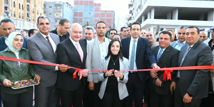 عازر تفتتح ثالث معارض «أهلاً رمضان» بكفر الدوار لضبط الأسواق وتعزيز الحماية الاجتماعية