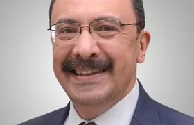 في أول قرار عقب أداء اليمين.. وزير التعليم العالي يُكلف الدكتور أحمد عادل قائمًا بأعمال رئيس جامعة الإسكندرية